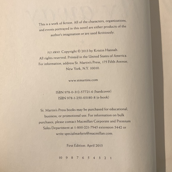 Fly Away by Kristin Hannah Hardcover Book EXCELLENT CONDITION - Picture 5 of 5